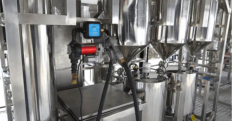 A produção do biodiesel produz efeitos econômicos, pois contribui para a geração de empregos no campo Foto: Manu Dias/Secom via Flickr – CC